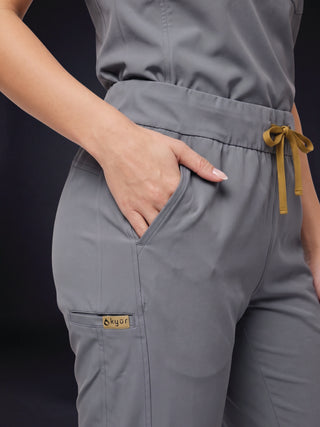 Chelsea Taper Pant